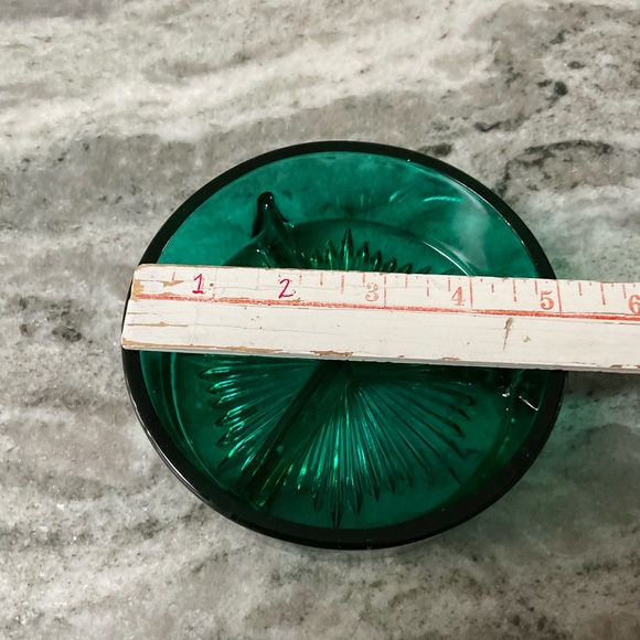 Vintage Teal Green Glass Divided Dish Trinket Vanity Retro Starburst Relish - Picture 9 of 9